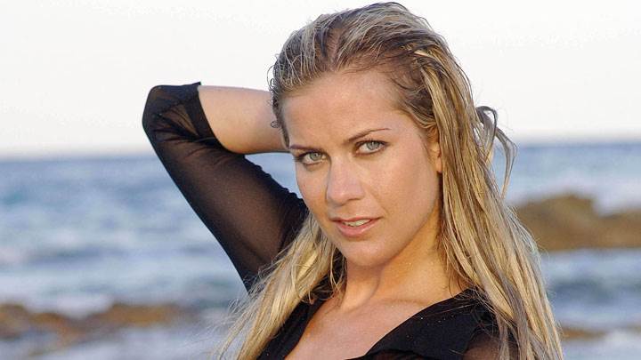Kate Lawler In Black Dress Wet Hairs Photoshoot At Sea Side